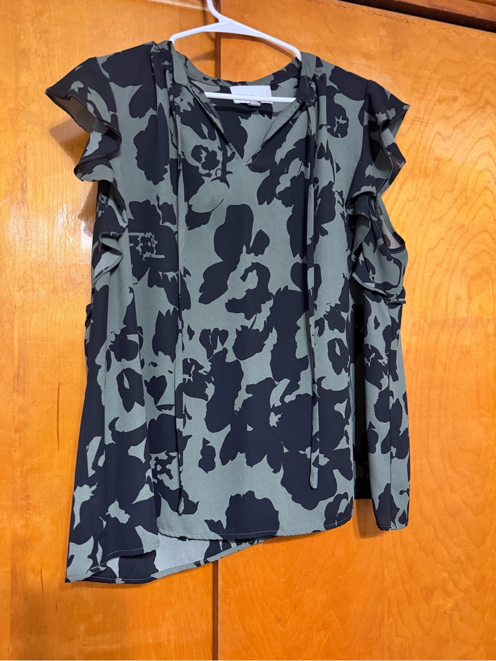 Nordstrom Sage Green and Black Flutter Sleeve V-Neck Blouse